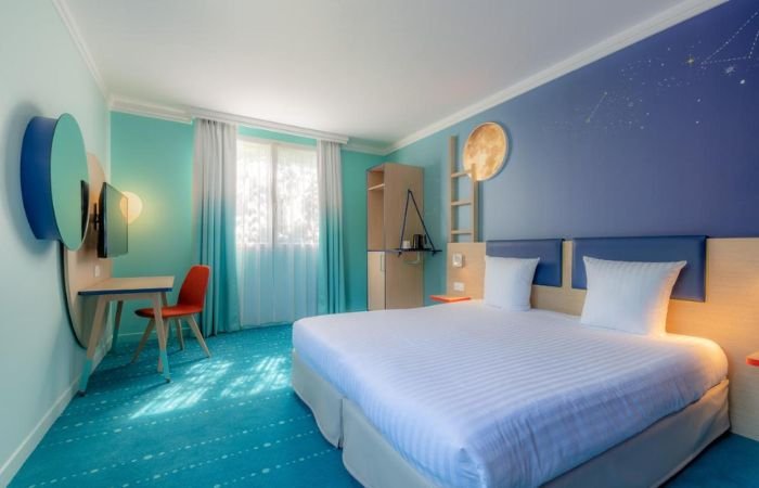 grand magic hotel disney paris