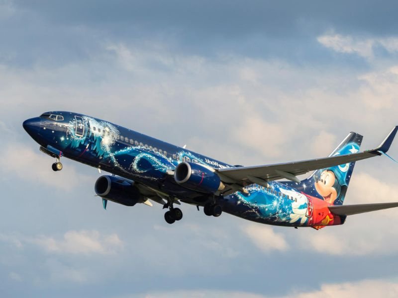 aeropuerto cerca de disneyland paris